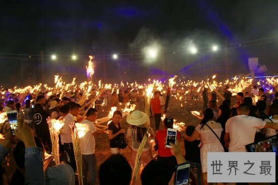 火把节是哪个民族的节日？火把节在彝族白族都很盛行