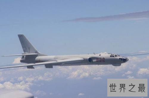 中国空军轰-6k等机型参加俄罗斯军事竞赛 轰-6k远没有发挥到极致