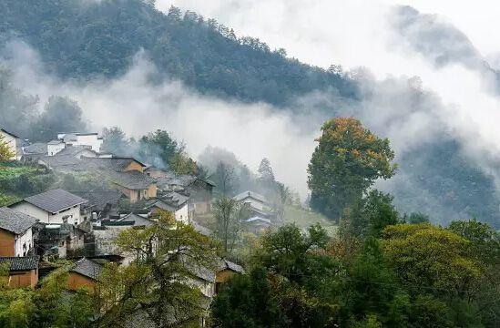 最近超级火爆的民宿综艺，那些民宿都在哪里？