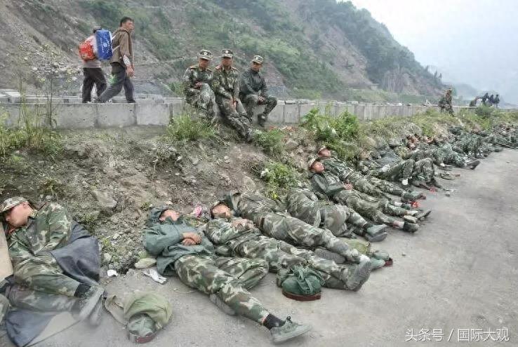 汶川地震十年-37张记录照片，看完已泪流满面