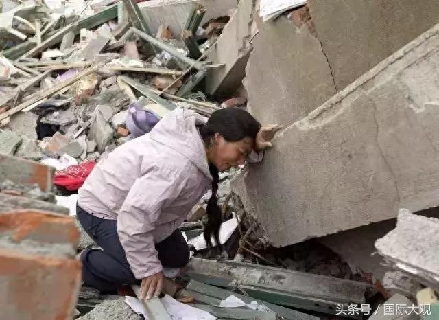 汶川地震十年-37张记录照片，看完已泪流满面