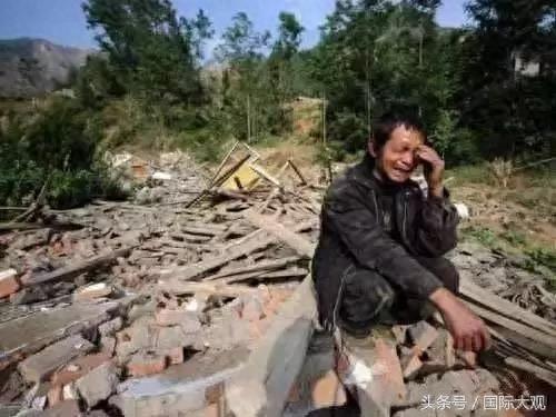 汶川地震十年-37张记录照片，看完已泪流满面